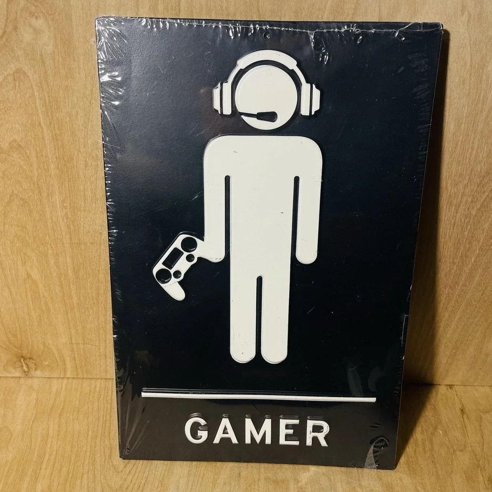 Open Road Gamer Plaque Metal‎ Black White Video Games Teenager